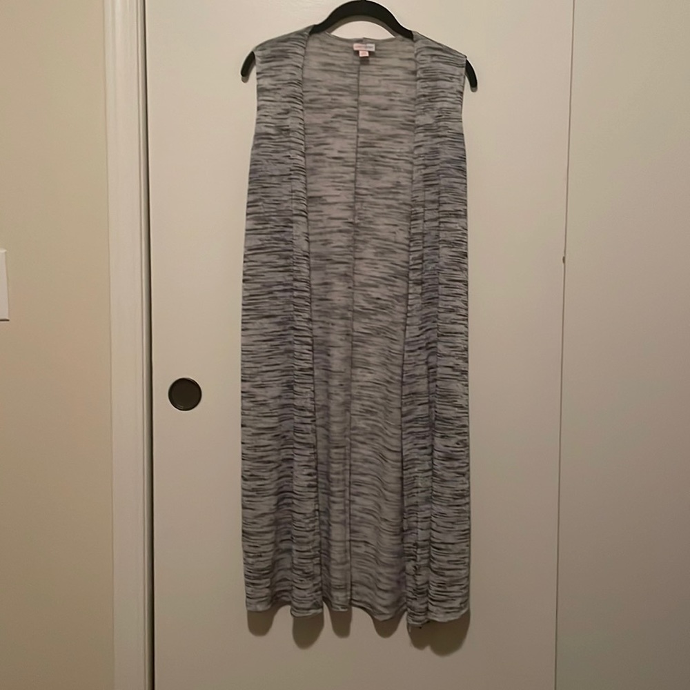 LuLaRoe Joy: Heathered Light Grey and Black (XS)